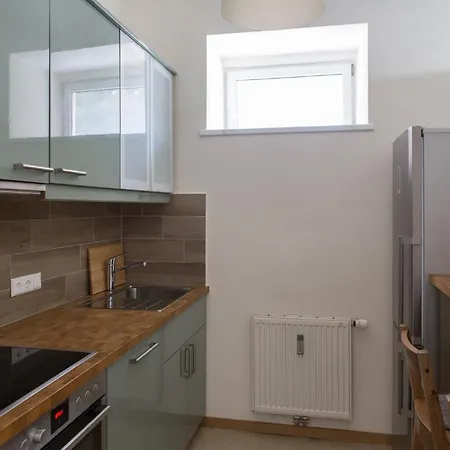 Charming Apartment *
